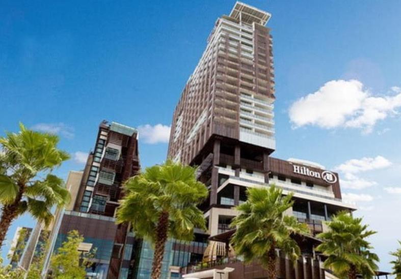 Base Central Pattaya Long Balcony King-Bed With Infinity Pool & Free Netflix! Exteriör bild